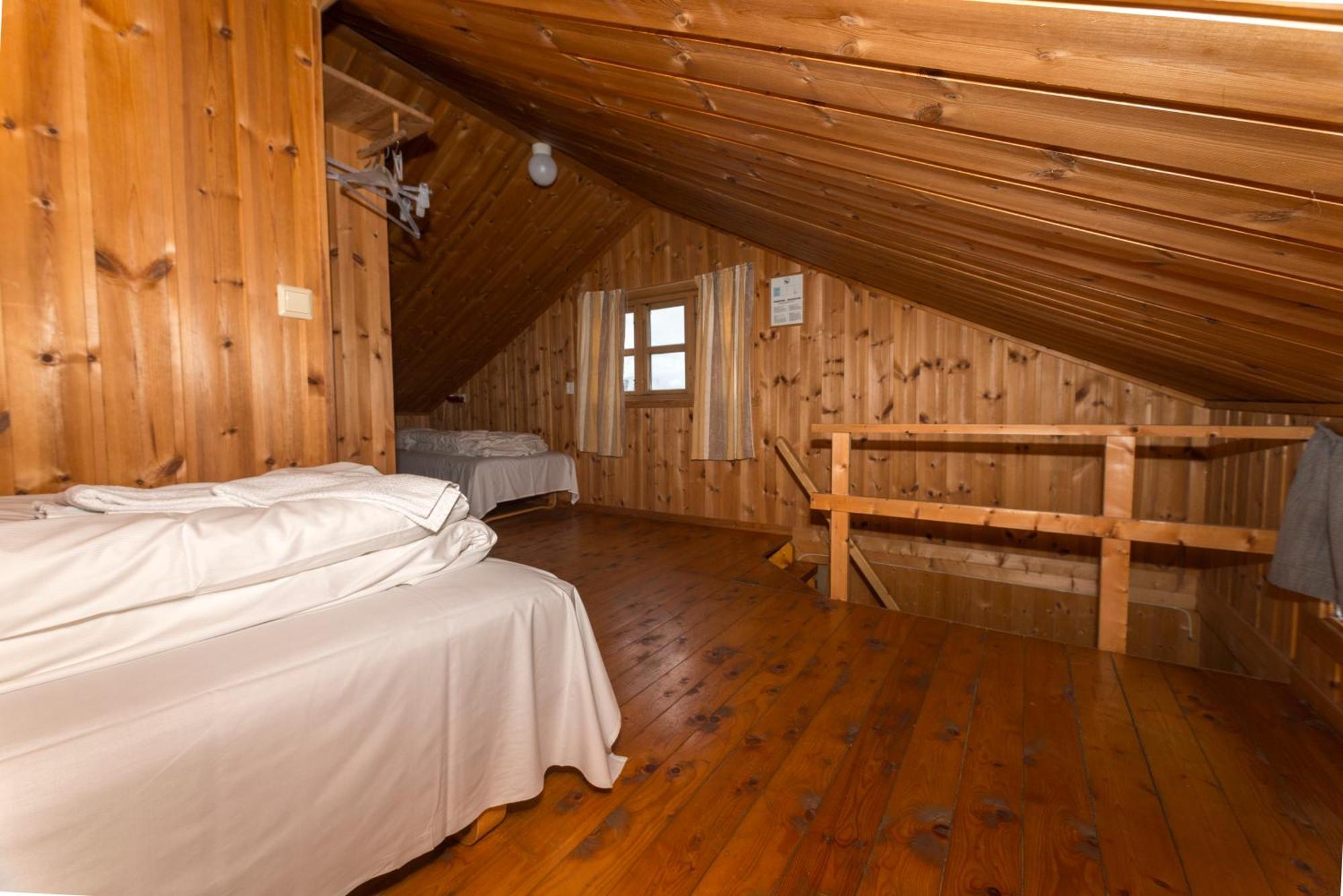 Statsbuene I Kabelvag Hotel Luaran gambar