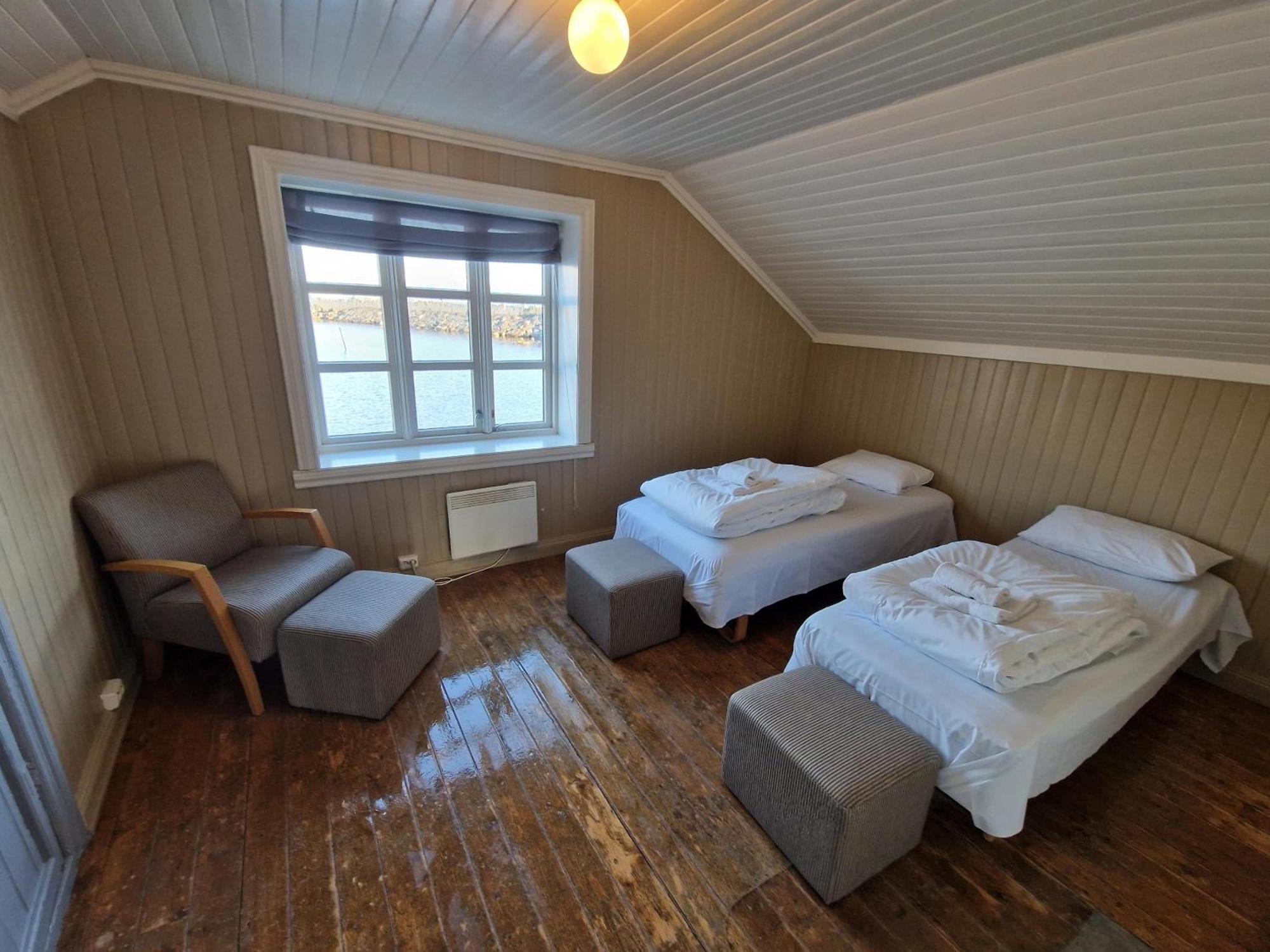 Statsbuene I Kabelvag Hotel Luaran gambar