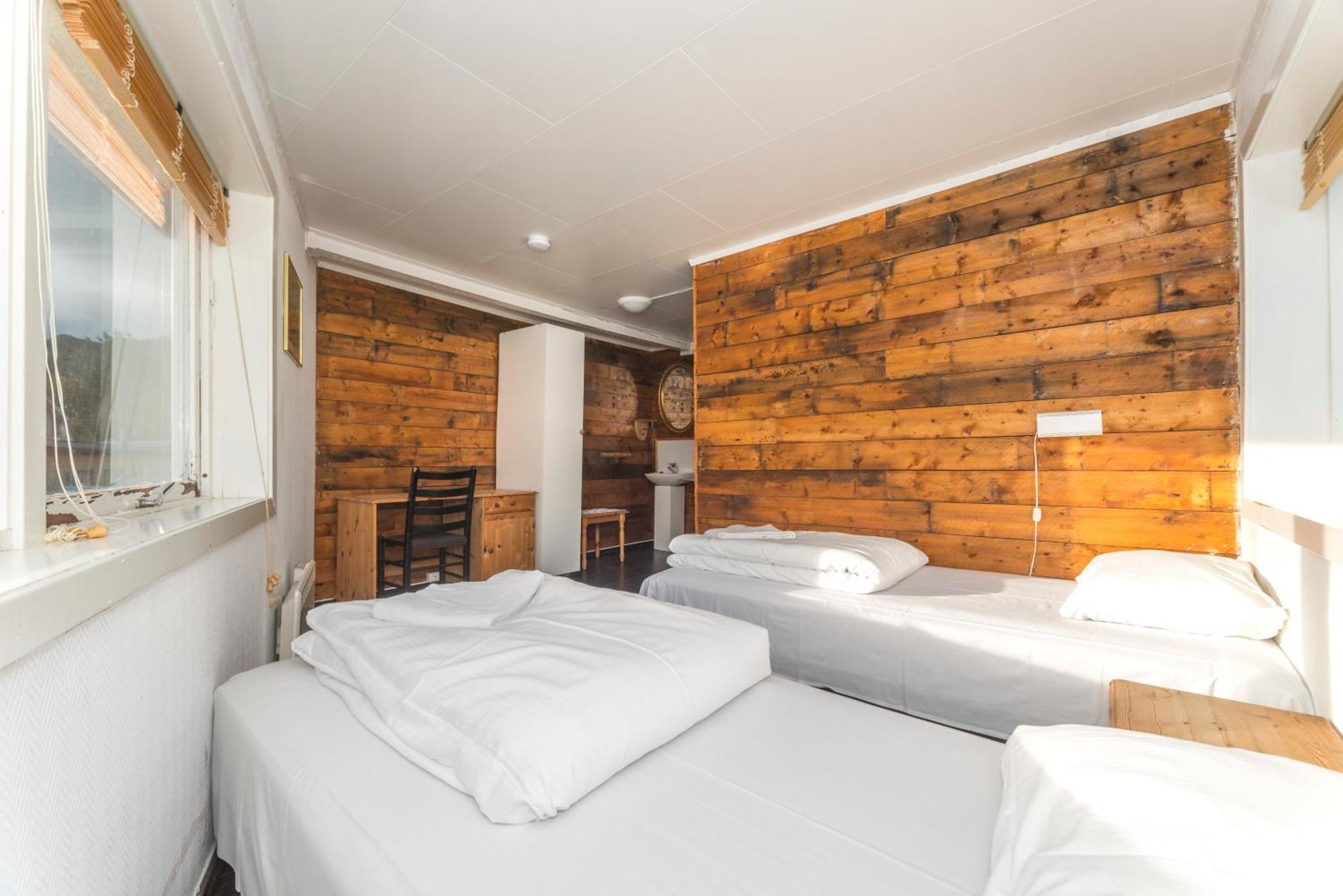 Statsbuene I Kabelvag Hotel Luaran gambar